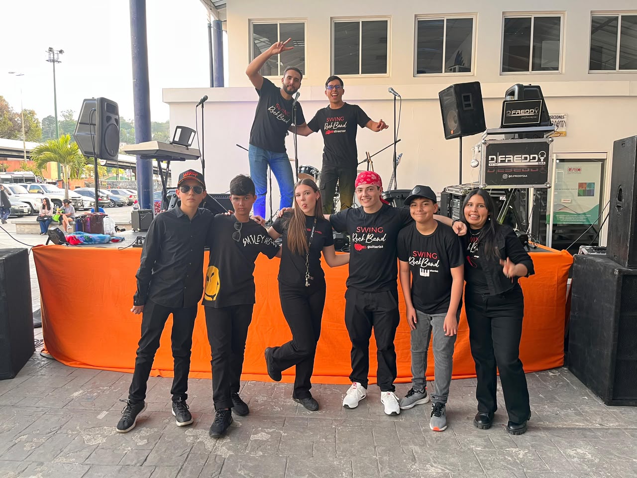 Swing Project Band compartiendo